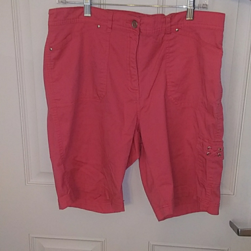 Womens size 14 bermuda shorts